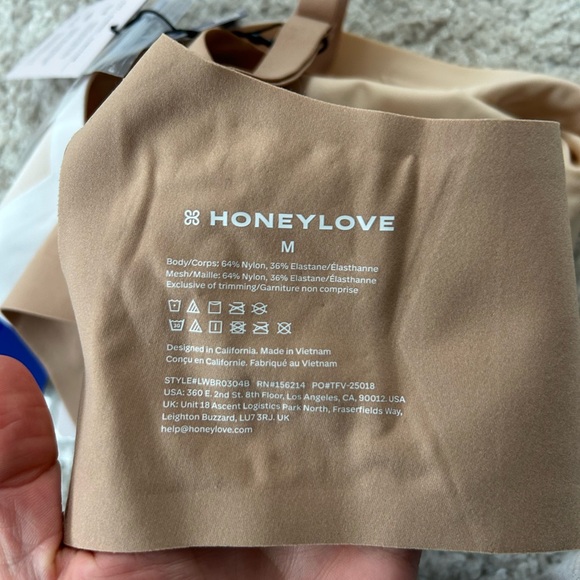 Bundle: Honeylove Tan and White Wireless Mesh Detail Bras Size Medium - Picture 4 of 4